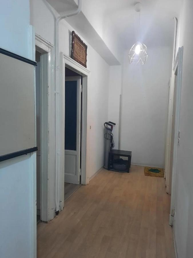 A Room In A Beautiful Apartment In The City Center Μιλάνο Εξωτερικό φωτογραφία